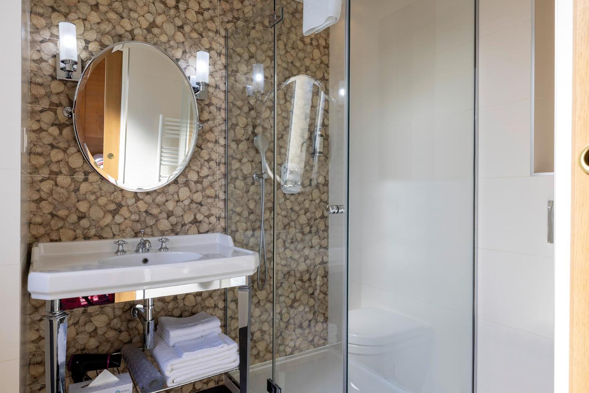 Hotel Muguet Париж Экстерьер фото
